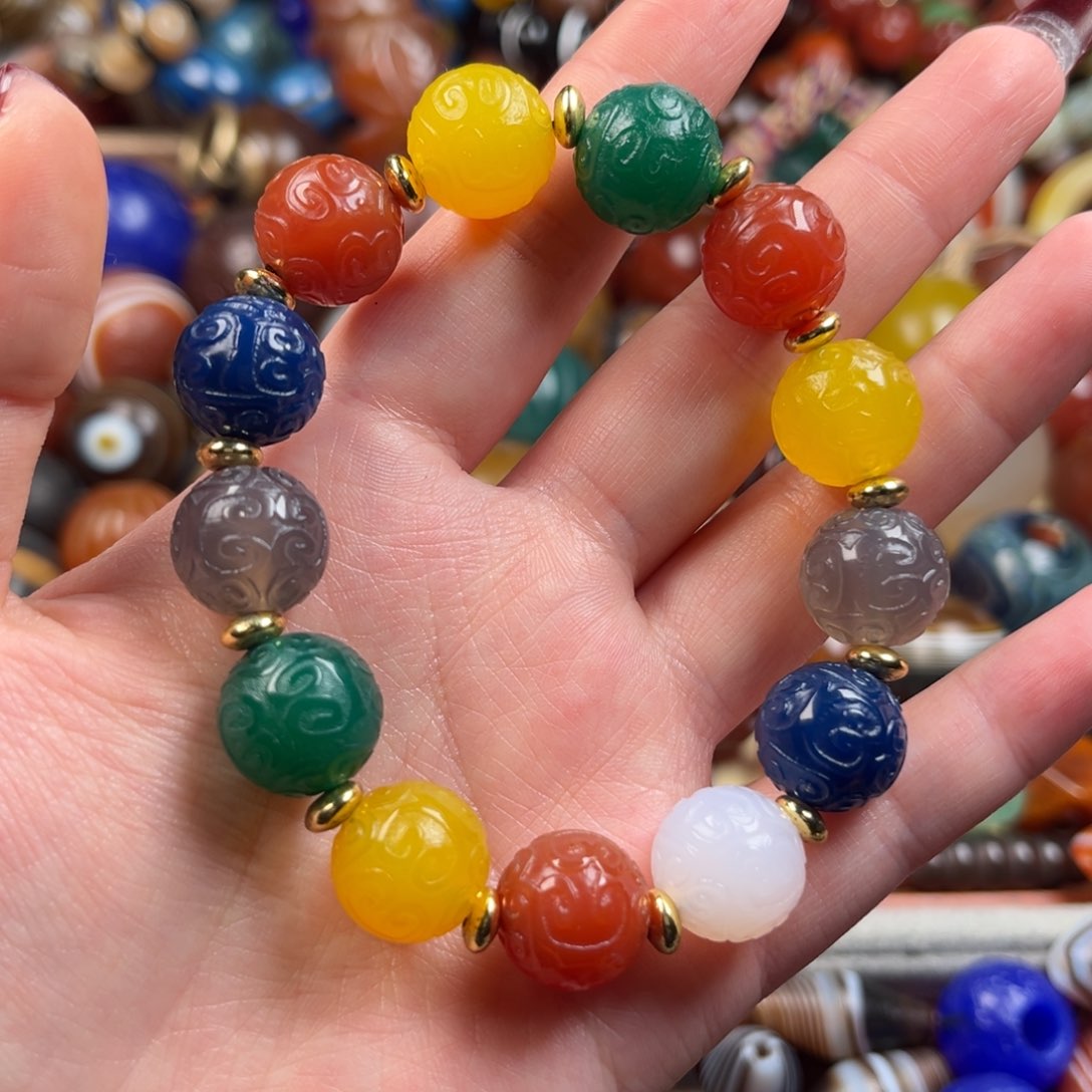 玛瑙/玉髓颈饰未镶嵌