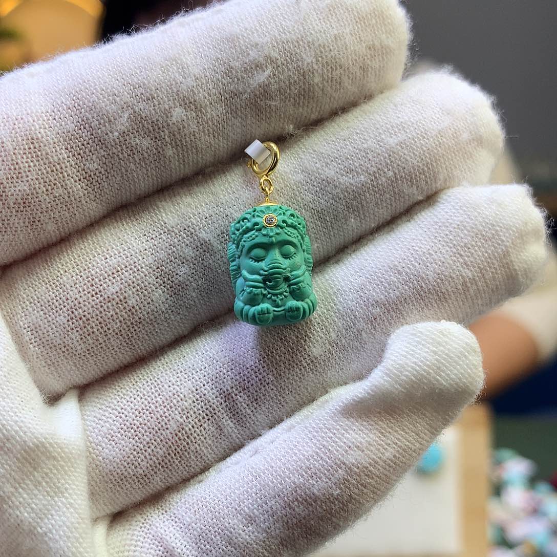 绿松石挂件18K金镶嵌