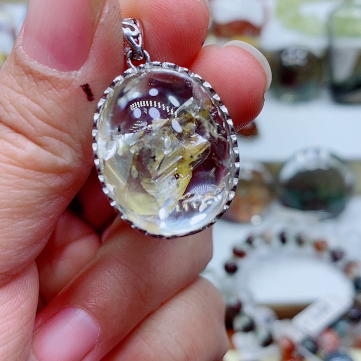 水晶颈饰未镶嵌d***y水晶