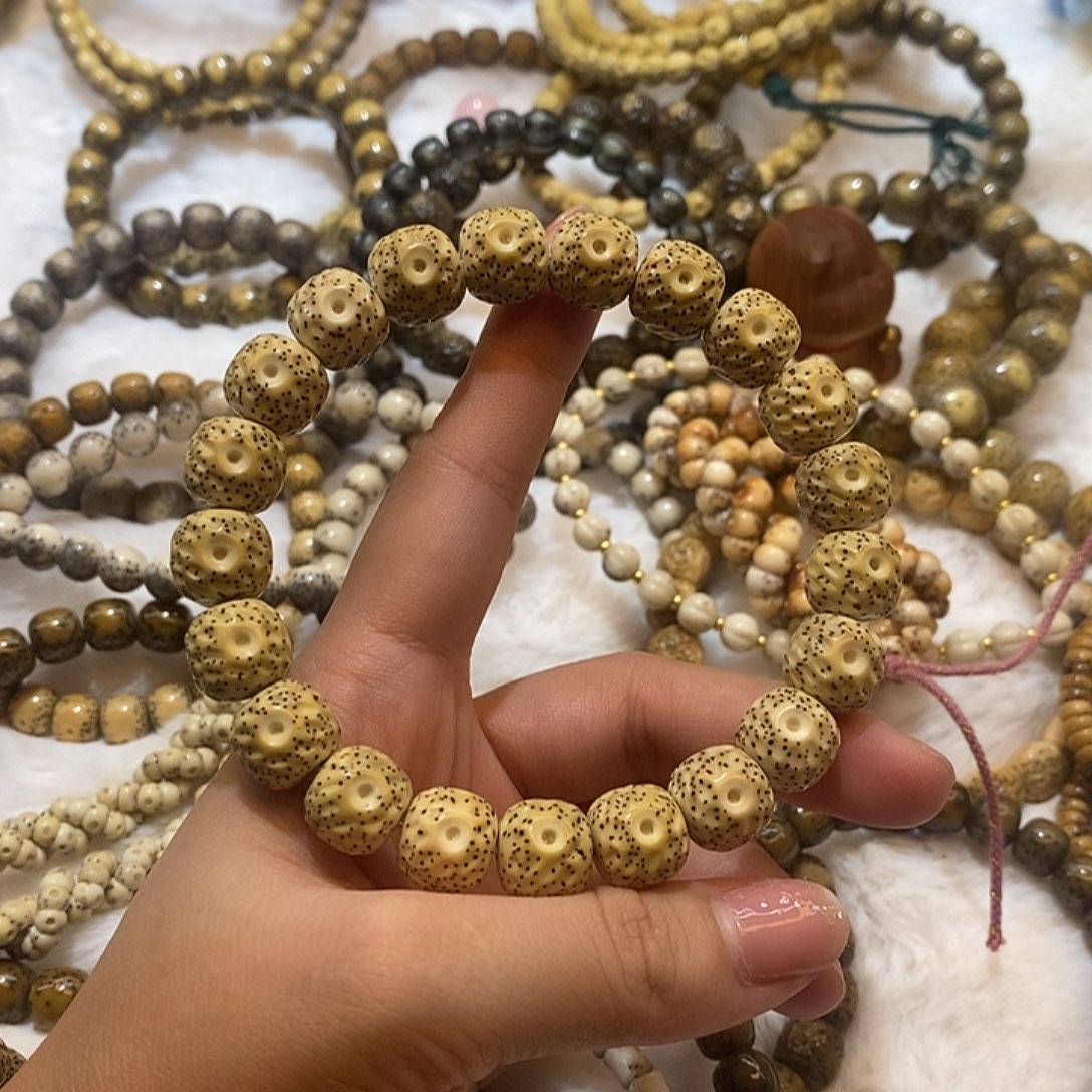 吊坠星月菩提海南