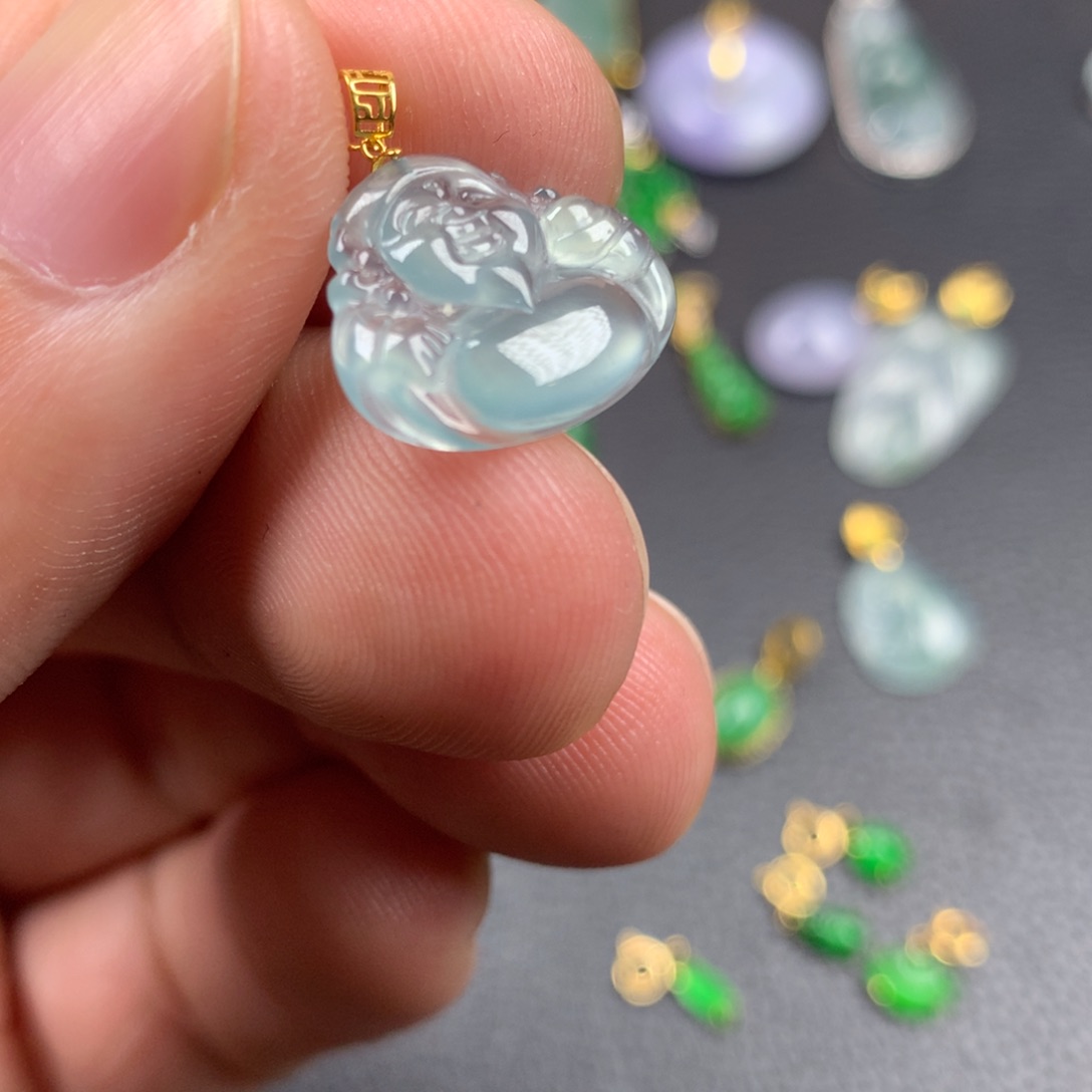 【闪购商品】翡翠18K金镶嵌颈饰翡翠