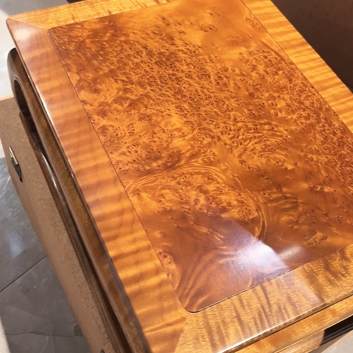 【闪购商品】一****记金丝楠木，。，，