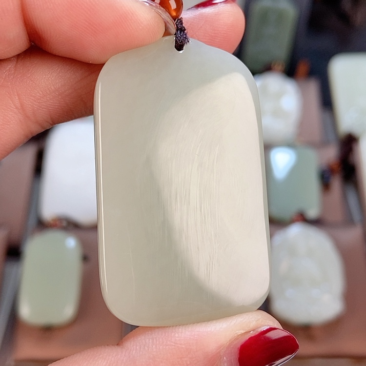 【闪购商品】和田玉颈饰未镶嵌