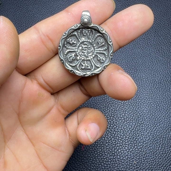 泥塑藏式风格九宫格..