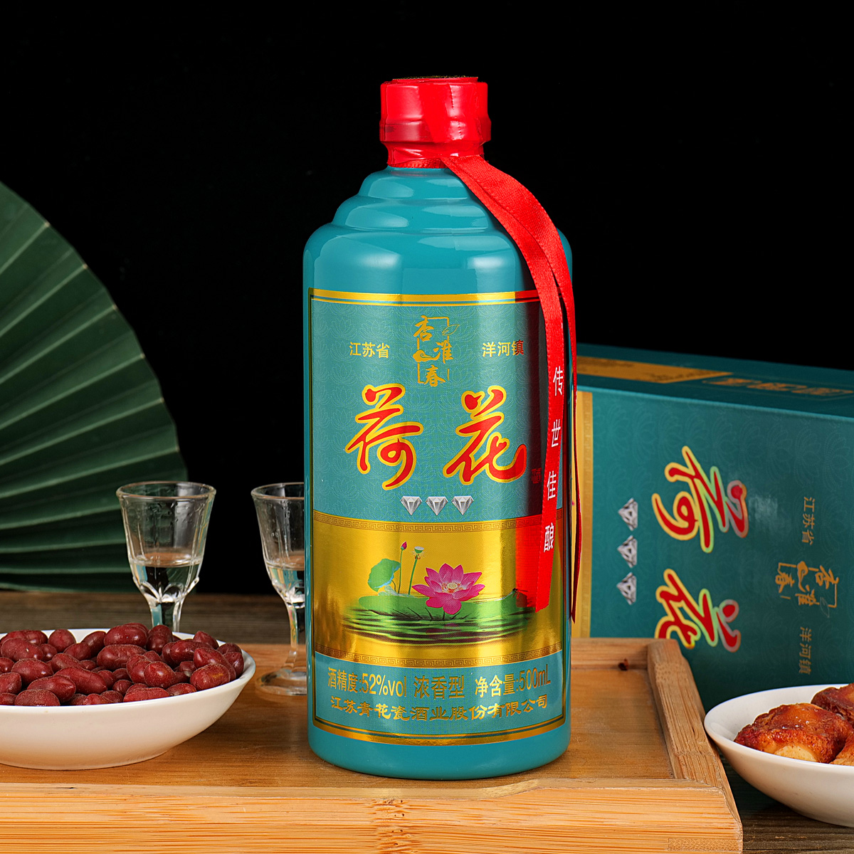 苏冠青花瓷荷花浓香型白酒52度