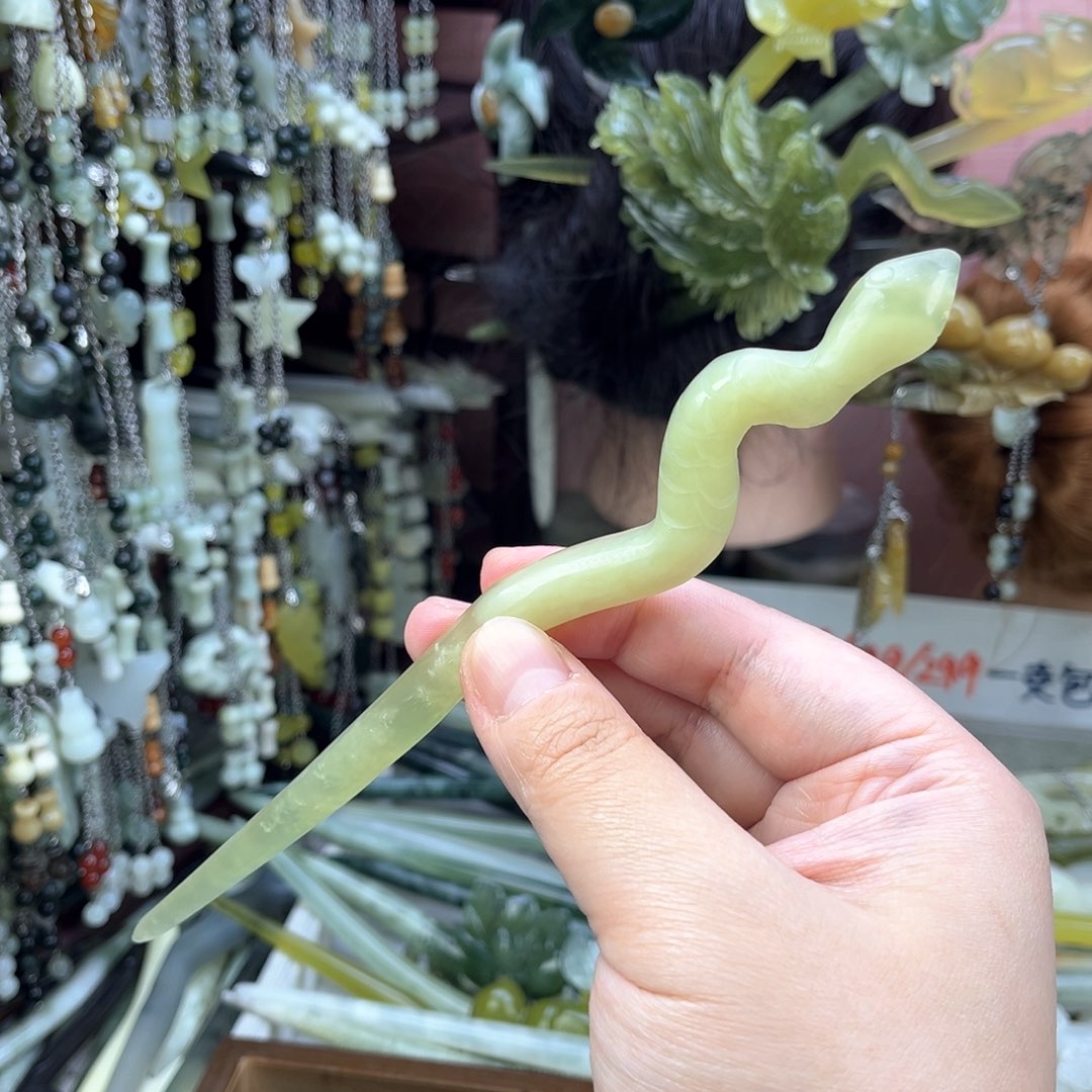 蛇纹石玉发饰未镶嵌默认微瑕岫玉发簪