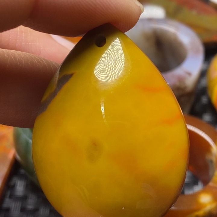 玛瑙/玉髓颈饰未镶嵌