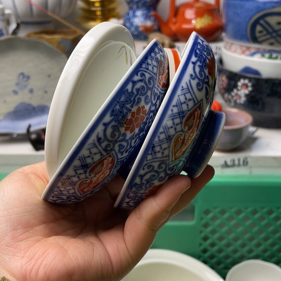 瓷片陈****游哈哈哈我真的不喜欢这样了吧