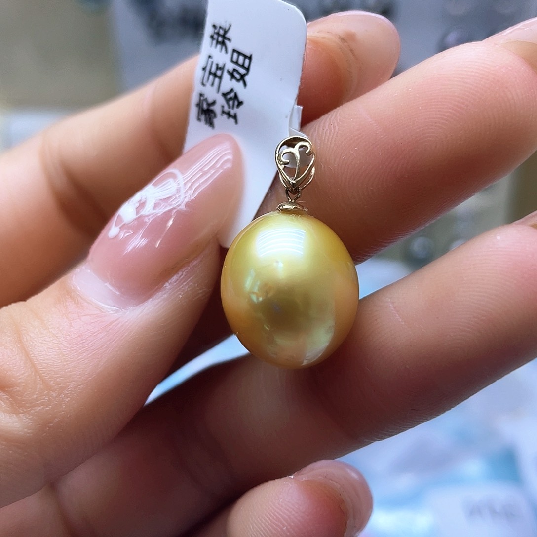 海水珍珠颈饰18K金镶嵌