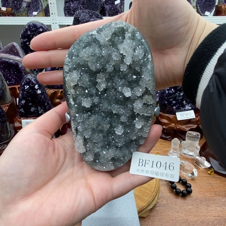 紫晶大型摆件（非配饰）未镶嵌
