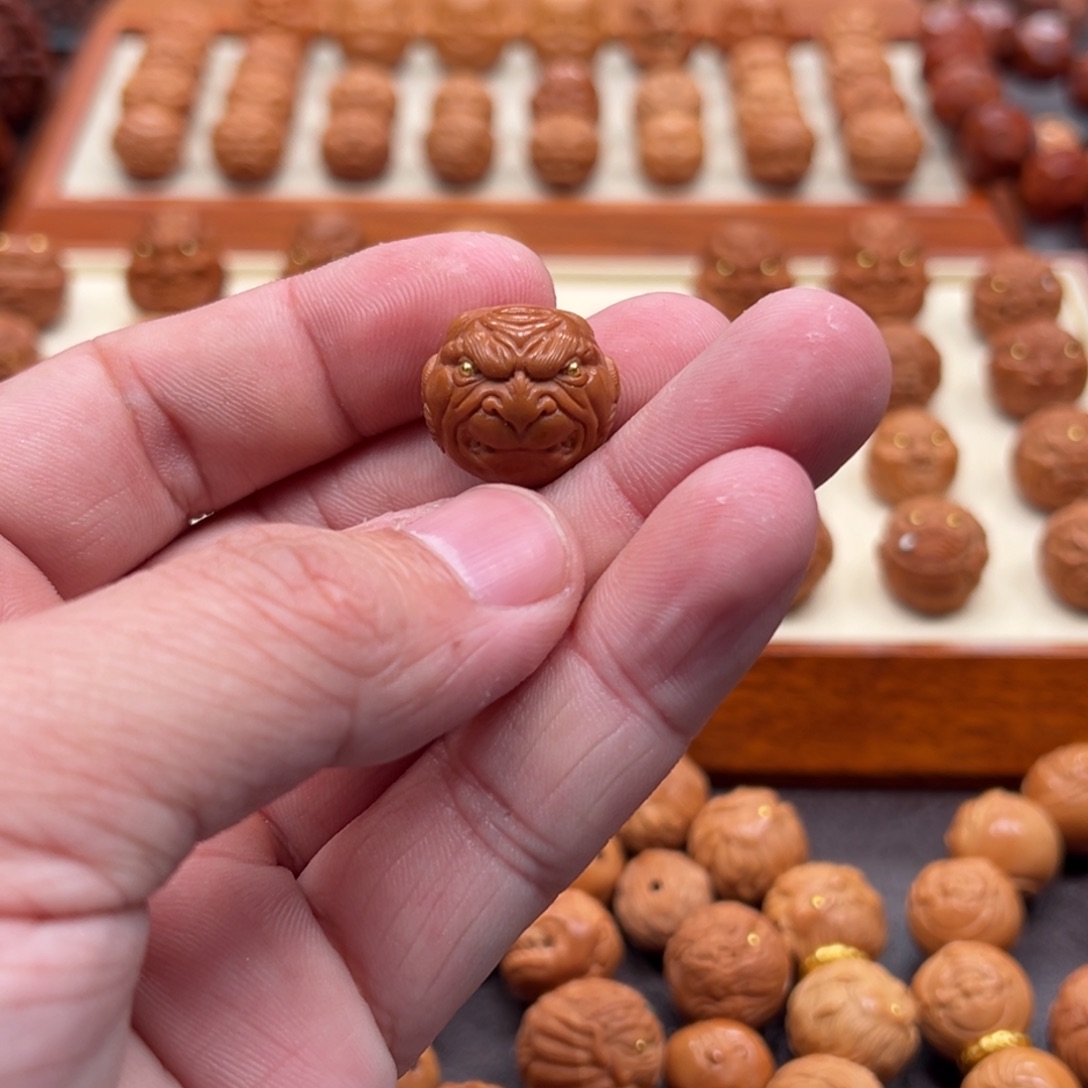 ៚****s1.8尺寸镶嵌款生肖羊单颗