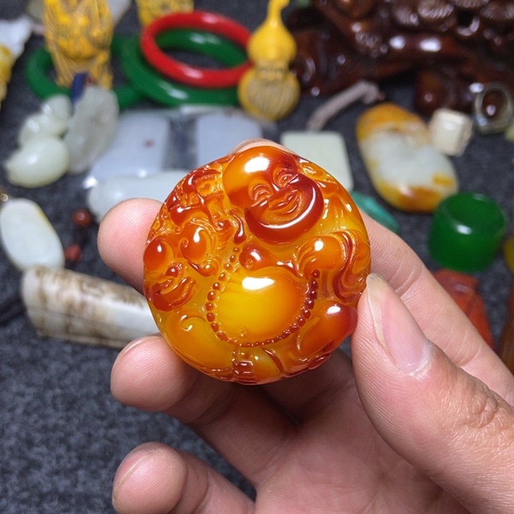 白玉菩提吊坠收藏