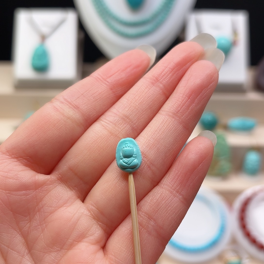 绿松石配饰未镶嵌