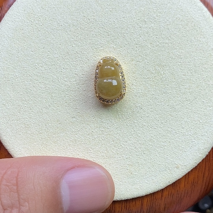 翡翠银S925镶嵌颈饰葫芦