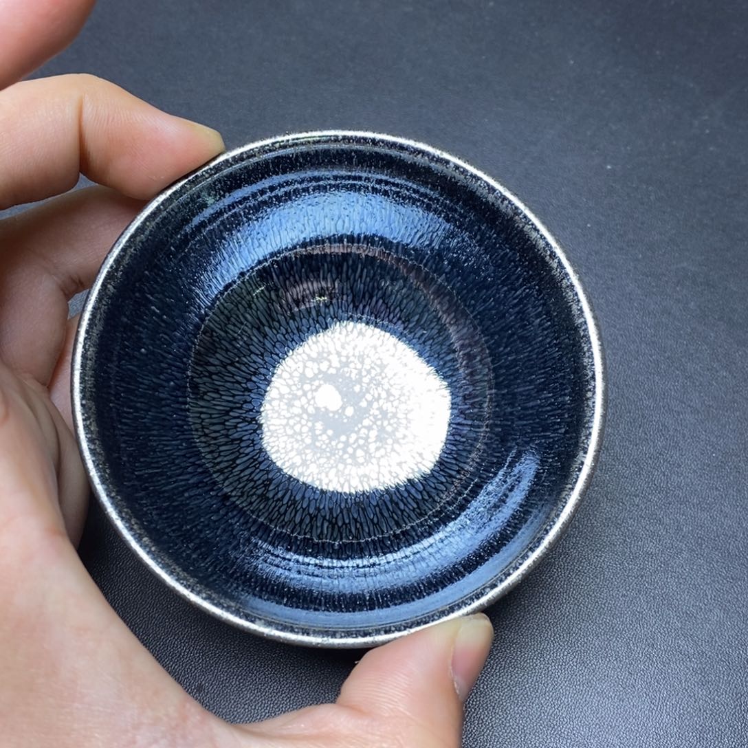 茶盏在这部影片当中扮演角色