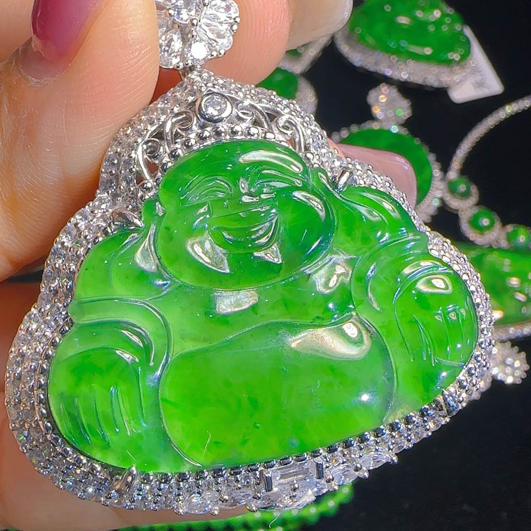 翡翠吊坠(赠链)银S925镶嵌