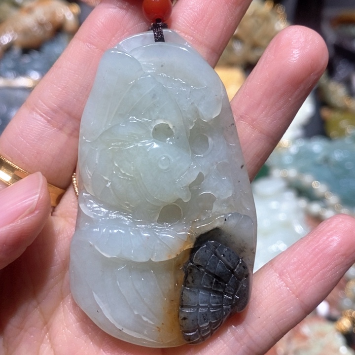 岫玉未镶嵌毛衣链