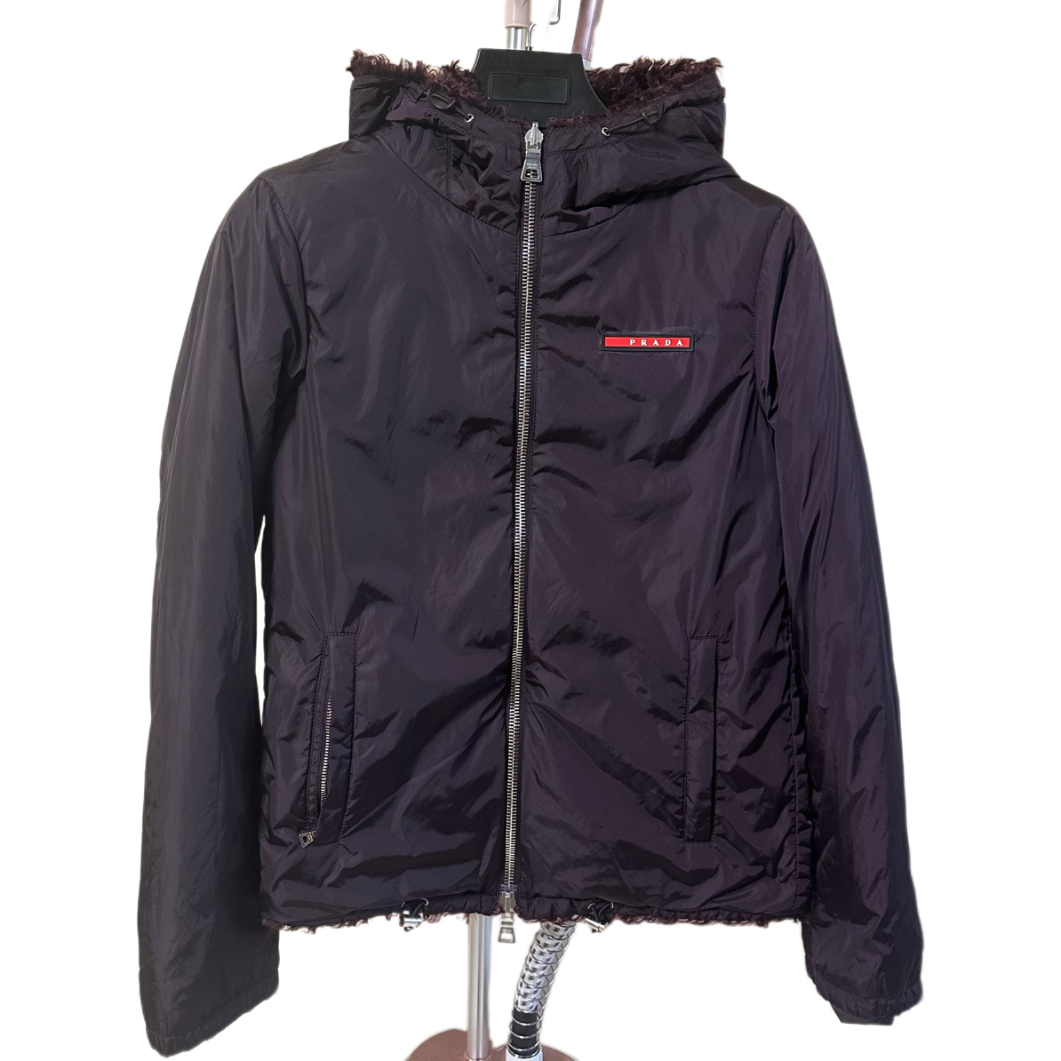 99新 Prada/普拉达 0873普拉达红标重工皮毛一体双面棉服/s/99