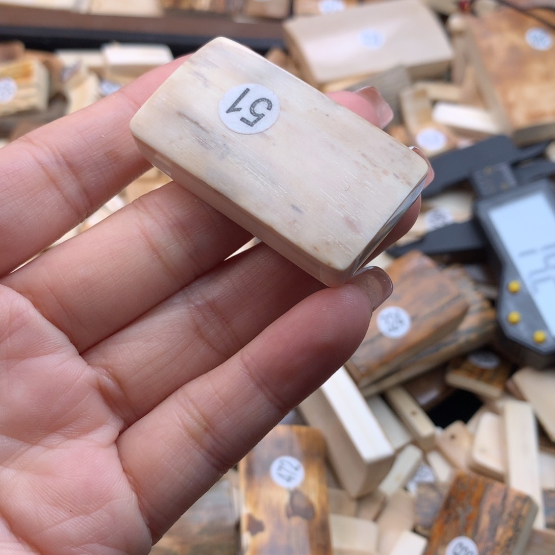 泥塑凡***人不打孔联系客服