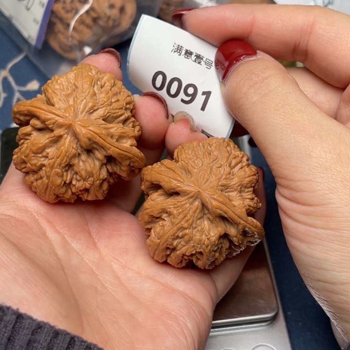 文玩核桃把件粗筋44