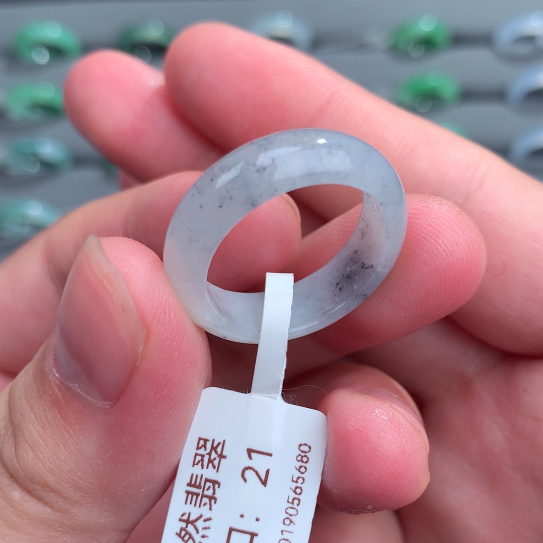 翡翠戒指未镶嵌天然
