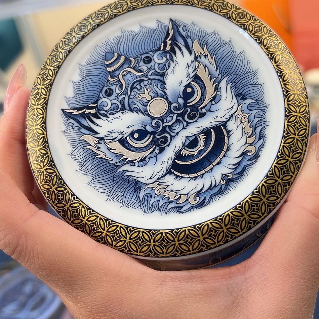 凡***心盖碗很漂亮我很喜欢