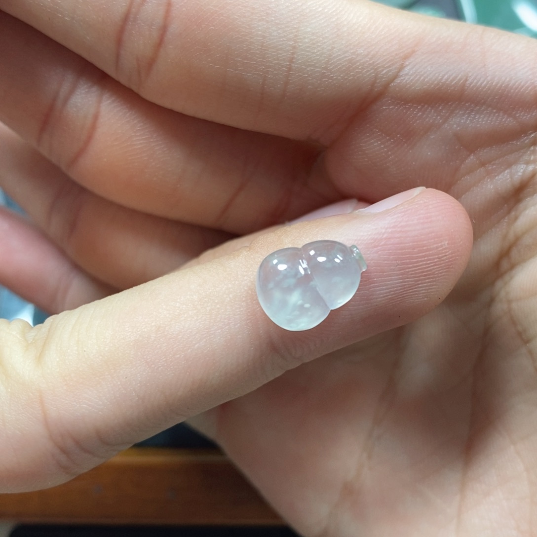 翡翠挂件未镶嵌翡翠珠宝翡翠珠宝