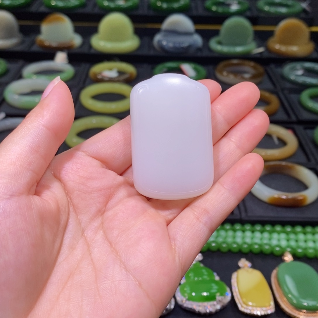 和田玉（白玉）未镶嵌吊坠(赠链)