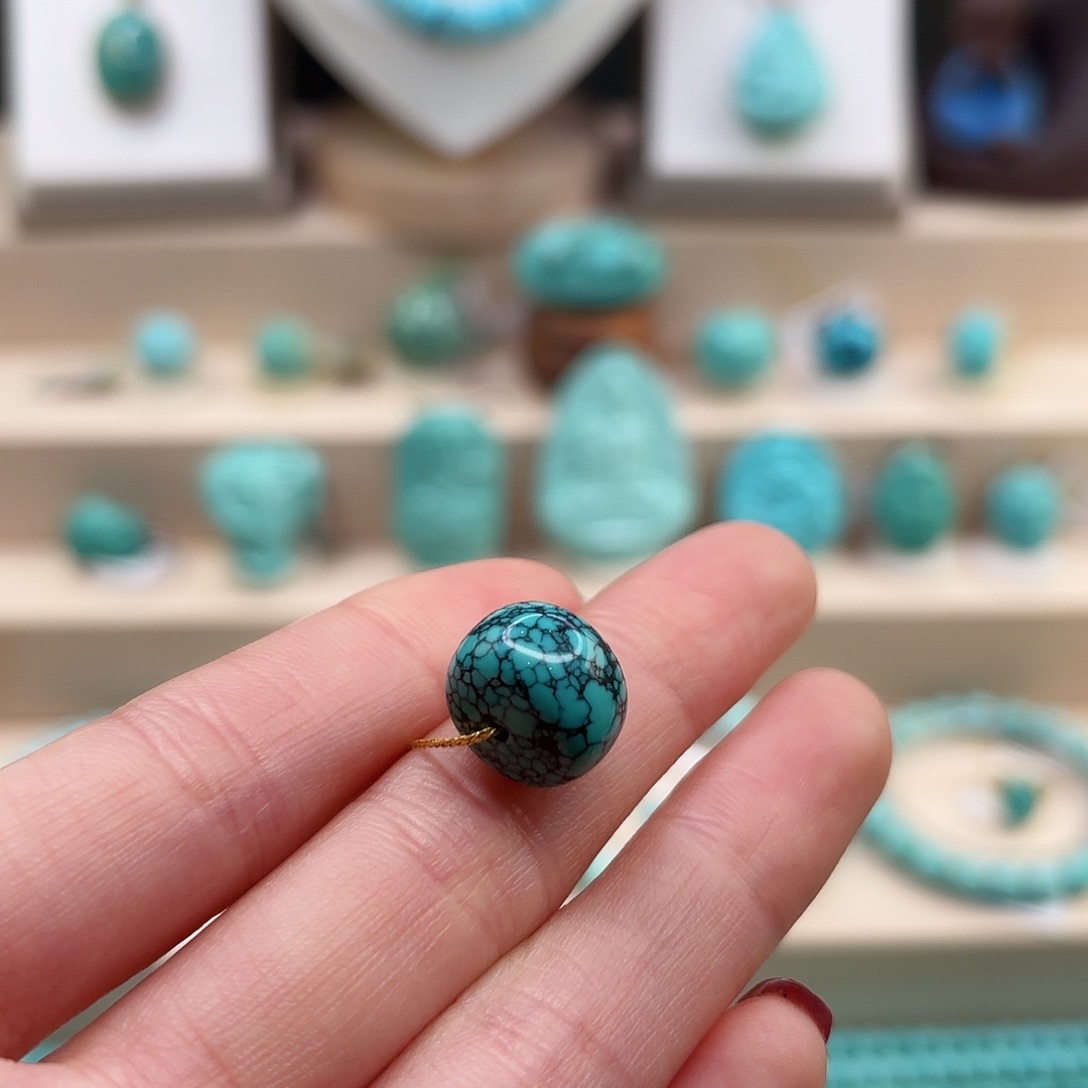 绿松石配饰未镶嵌