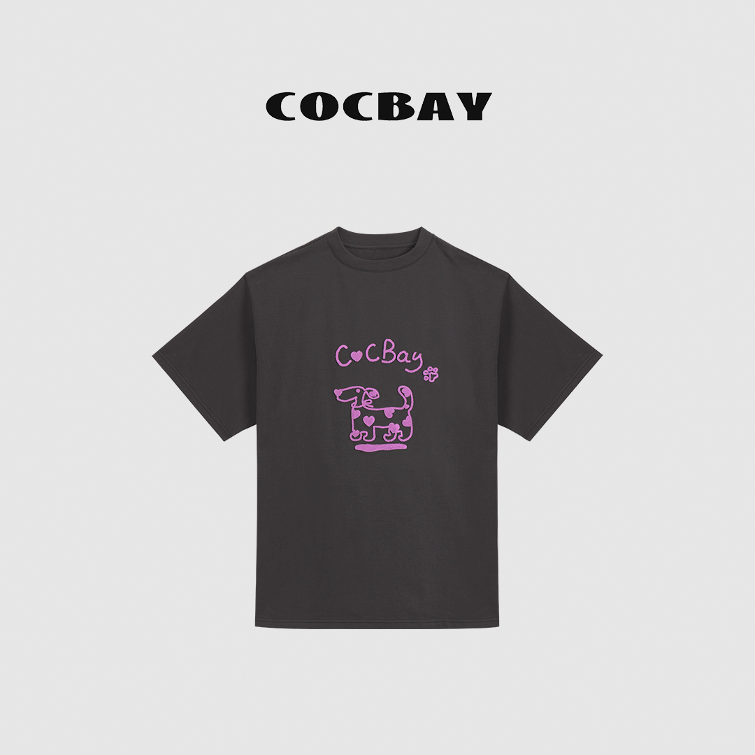COCBAY-Urban Drift｜美式复古立体绣花小狗绑带宽松短袖teeYT0020