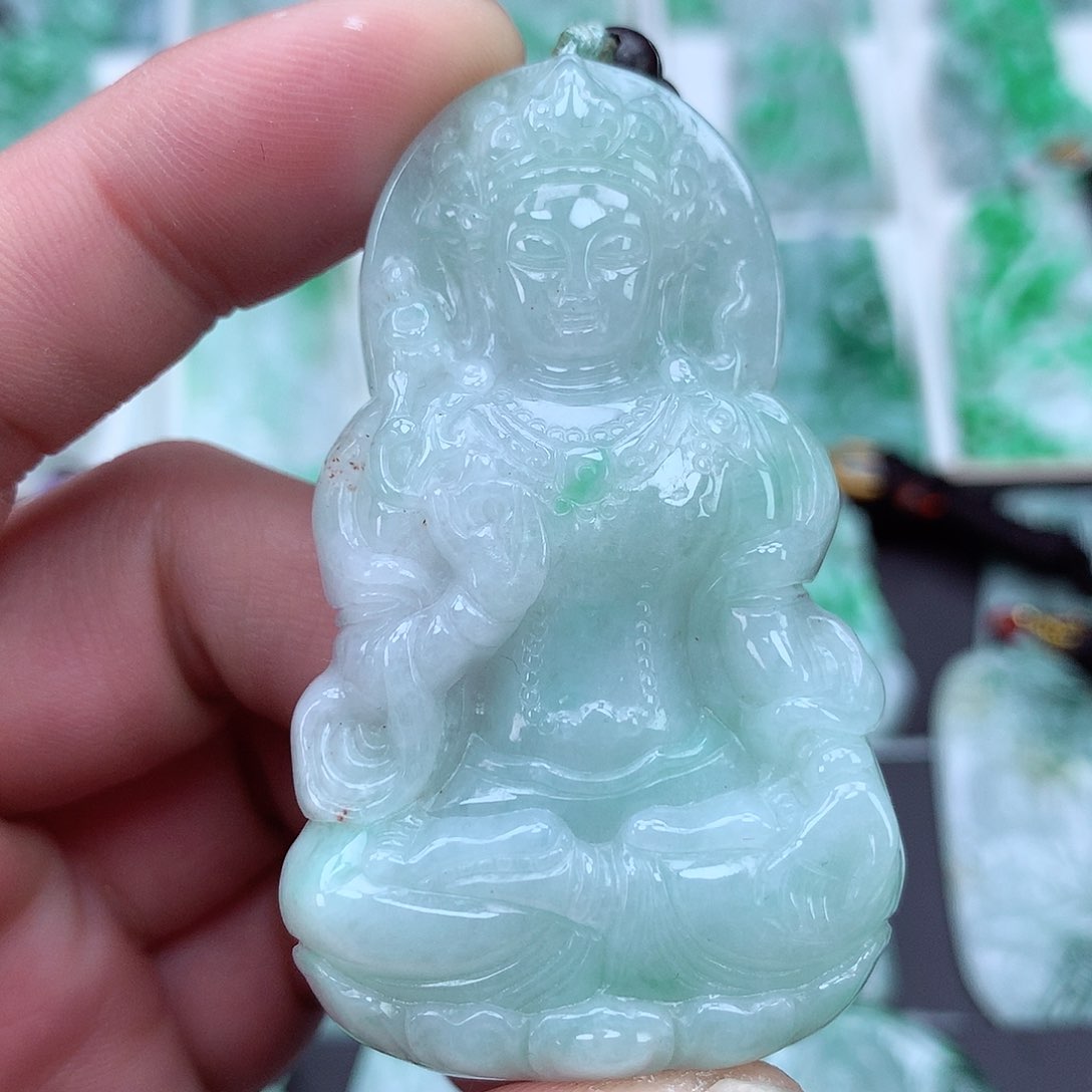 翡翠颈饰未镶嵌翡翠吊坠