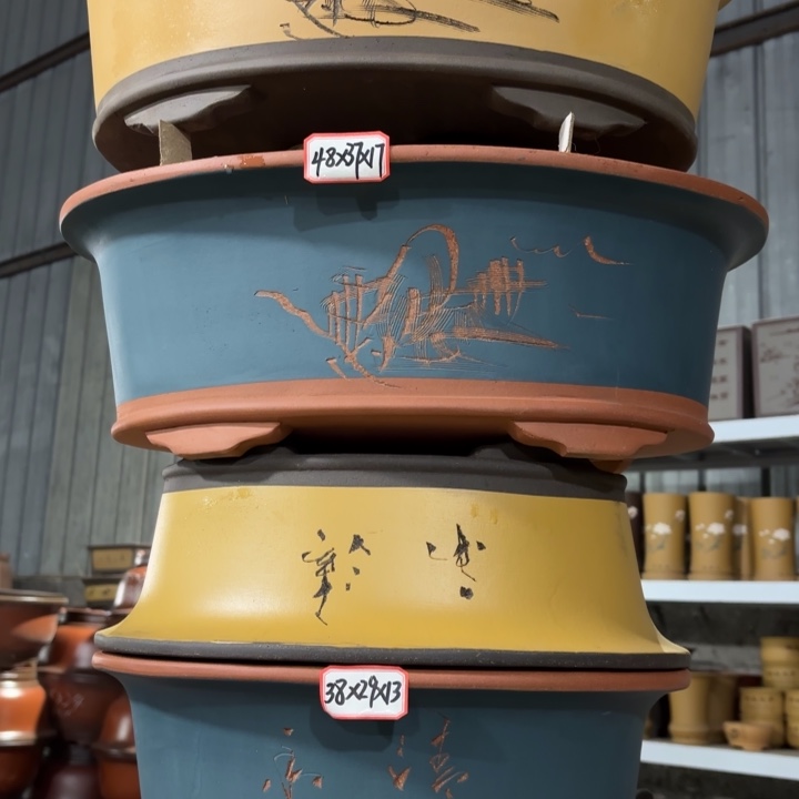 紫砂花盆168-4。          