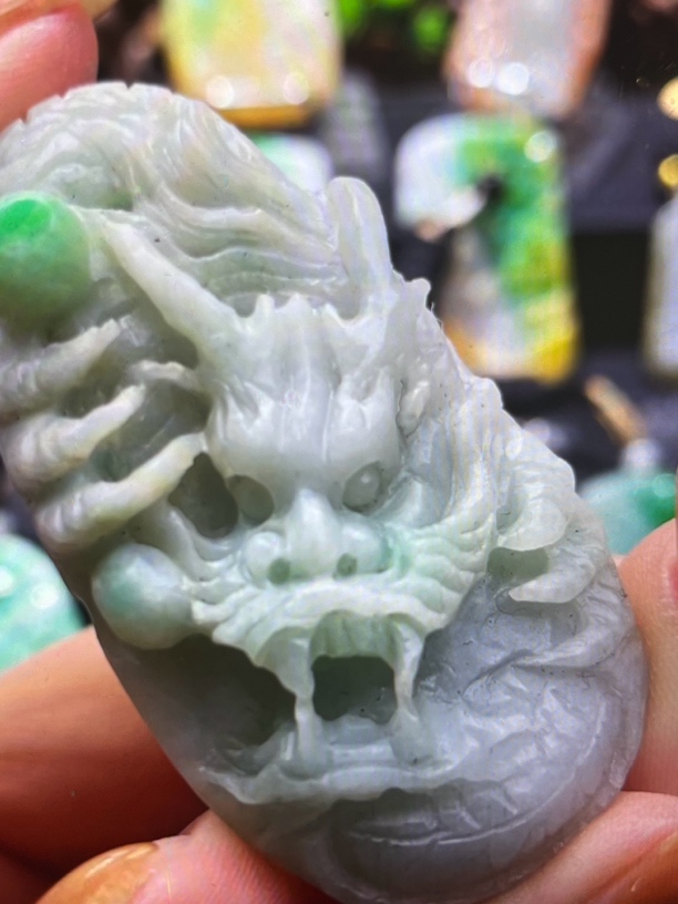 天然翡翠一物一证发货