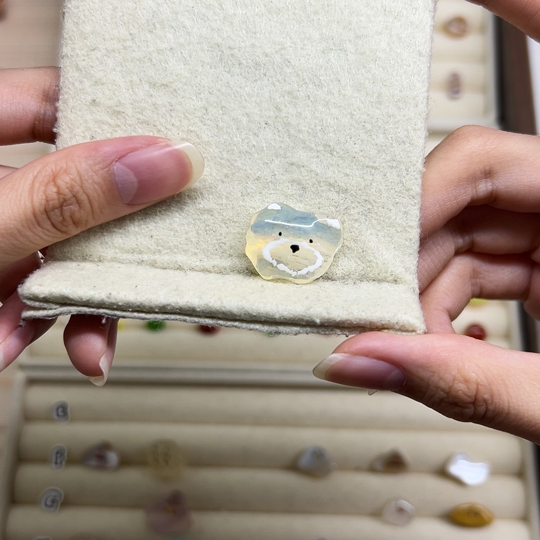 大理石磁石黄色雪纳瑞狗狗头