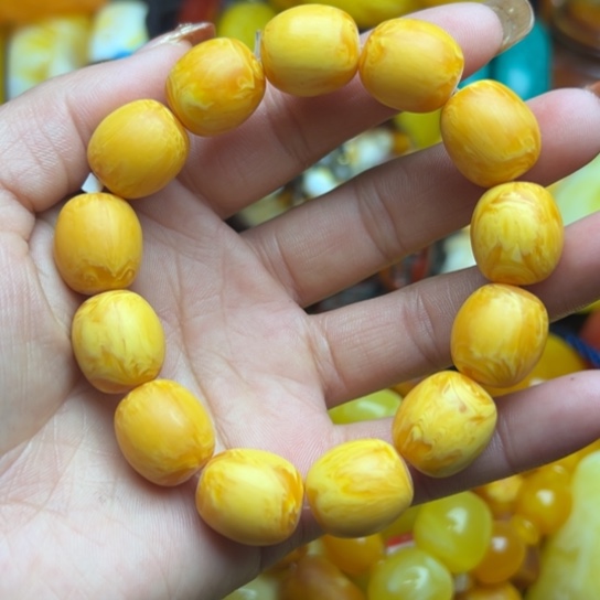 琥珀手串未镶嵌蜜蜡