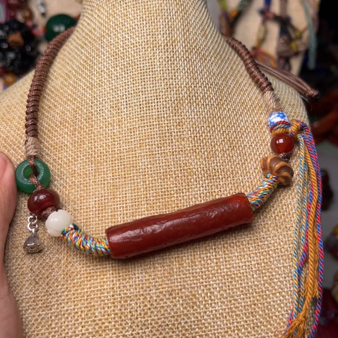 玛瑙/玉髓颈饰未镶嵌