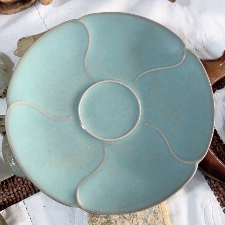 摆件红****?摆件罐盛宝斋物件