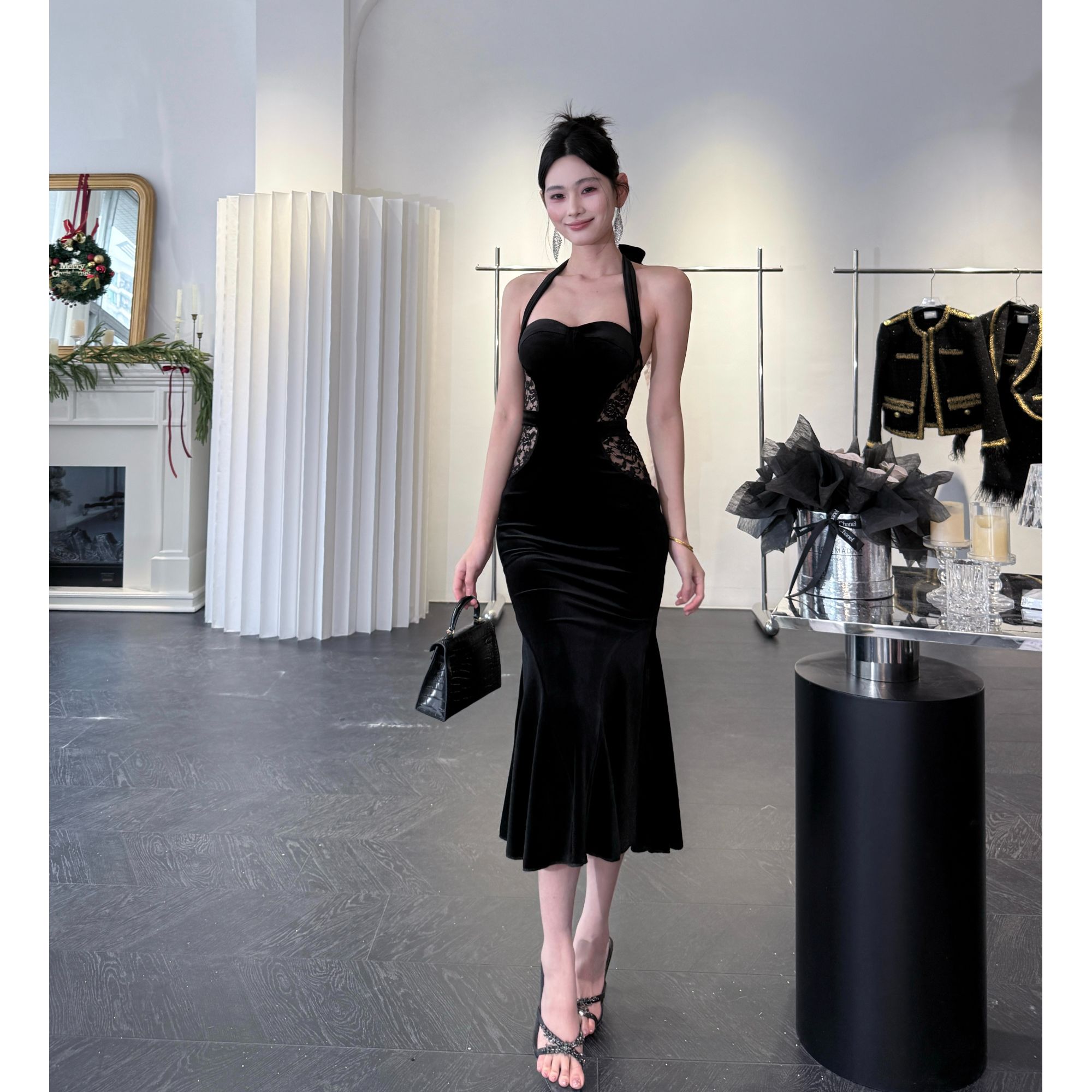 【JINGGUO轻奢】小众法式立体浮雕挂脖拼接丝绒修身连衣裙7530