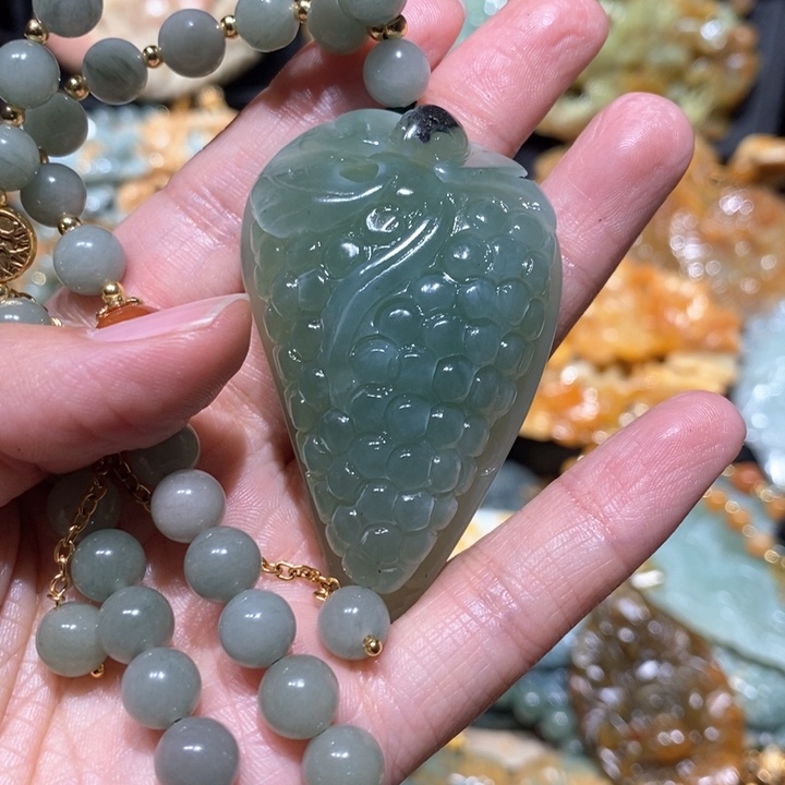 岫玉毛衣链未镶嵌