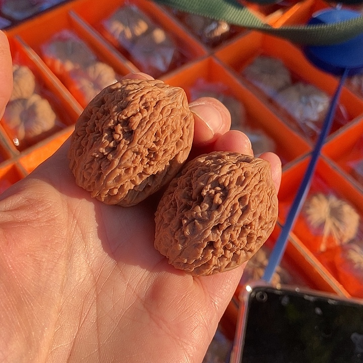 寒***哥文玩核桃吊坠大蒜头34