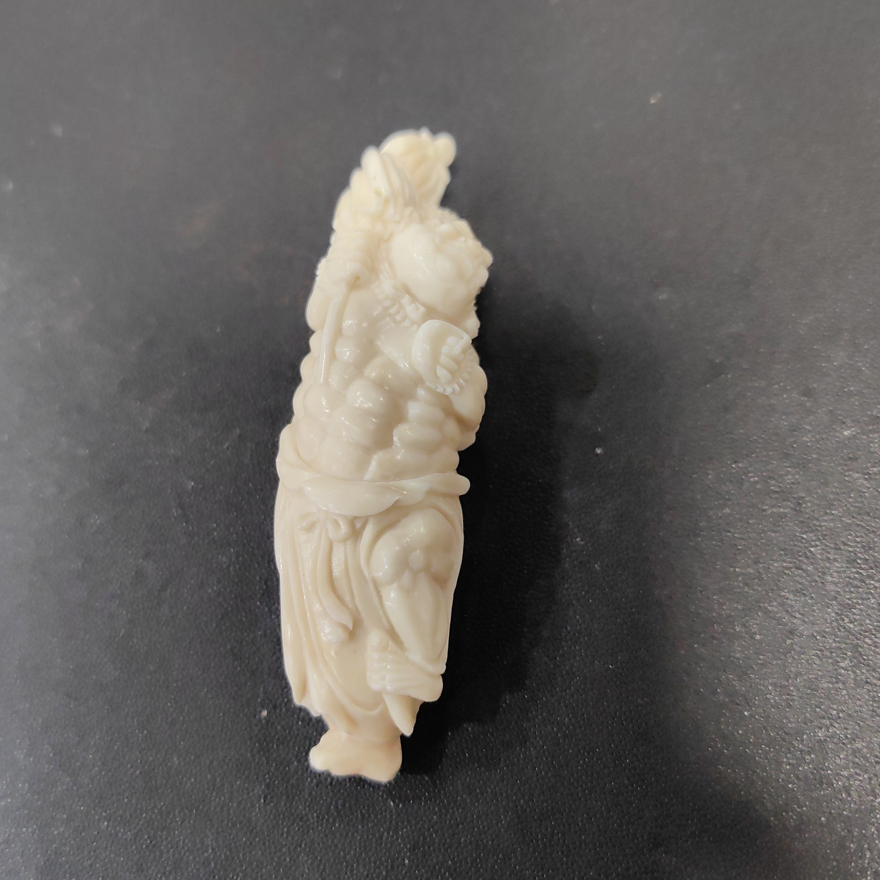 猛犸猛犸虬雕刻把件HM594