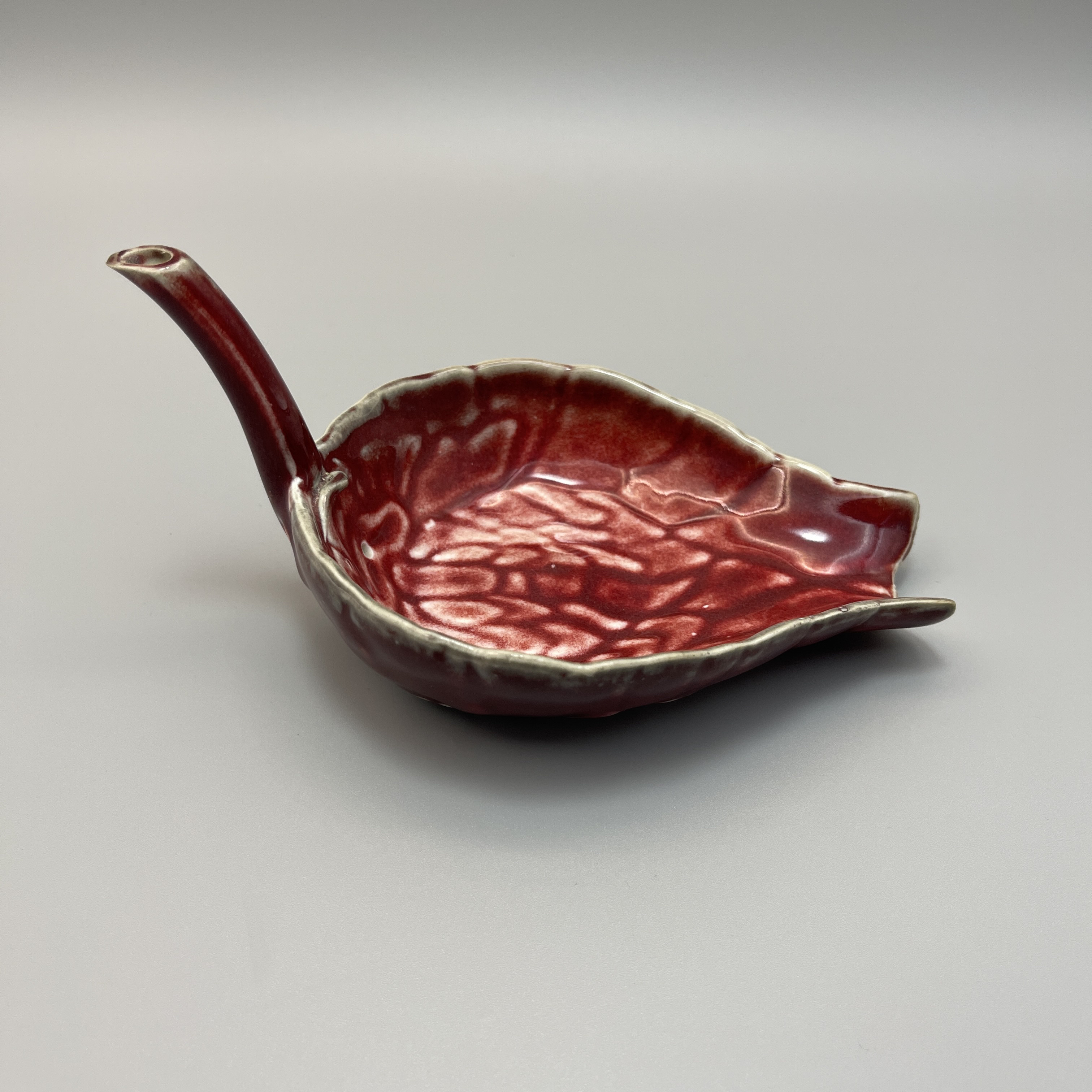 红釉球操杯H8596