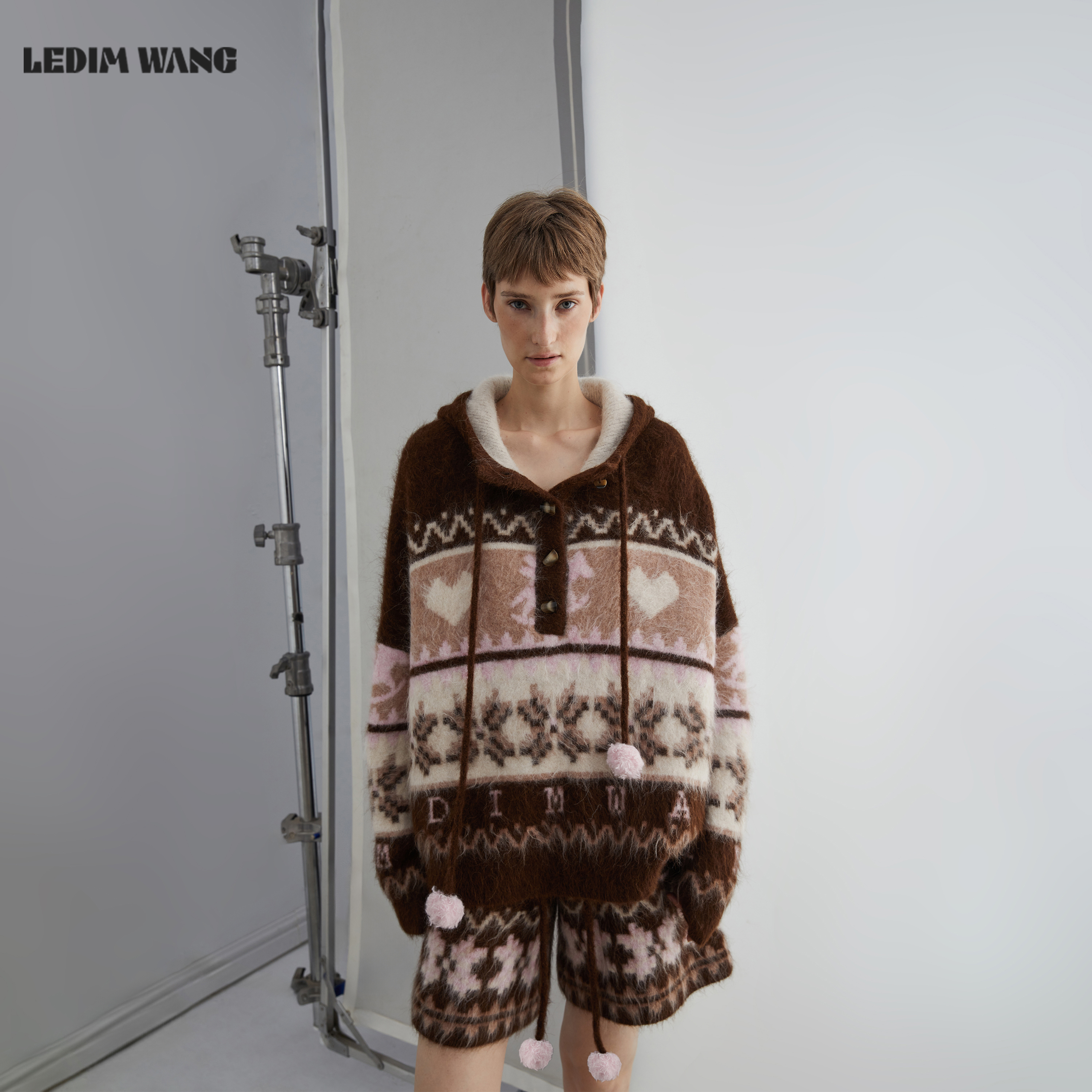 LEDIM WANG“雪境小马”费尔岛套头卫衣