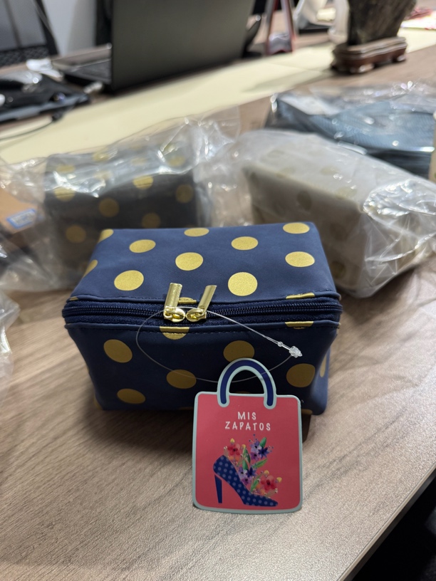 日韩风格小号化妆包可爱小巧