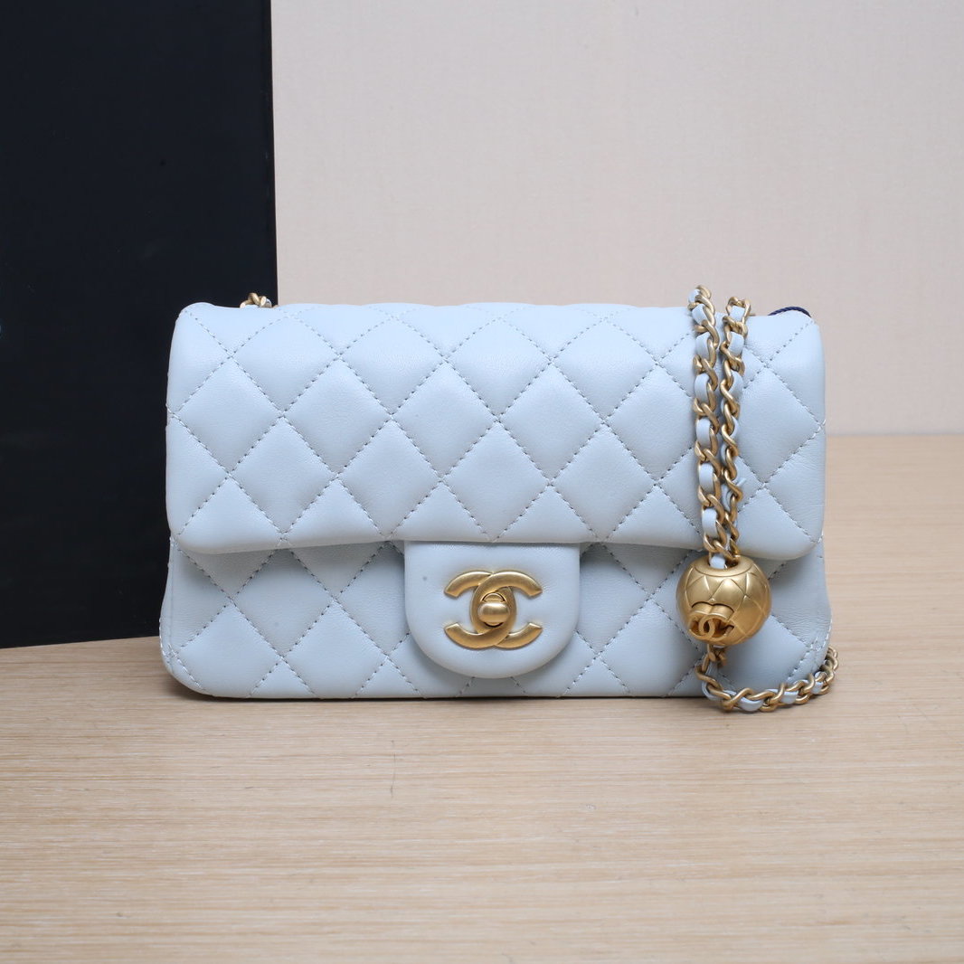 99新 Chanel/香奈儿 小花JerryCF 口盖包 大Mini 20cm 蓝色 金球