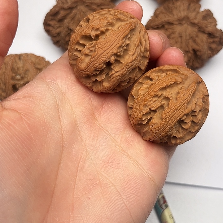 风***停核桃秦岭文玩核桃核桃