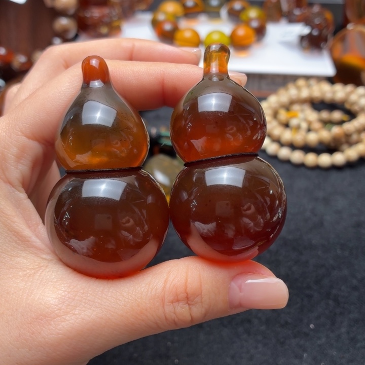 九***叔琥珀未镶嵌珠宝奇石