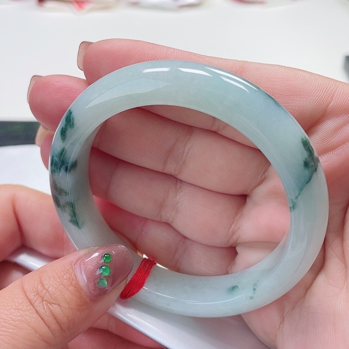 翡翠手镯未镶嵌缅甸翡翠手镯57圈