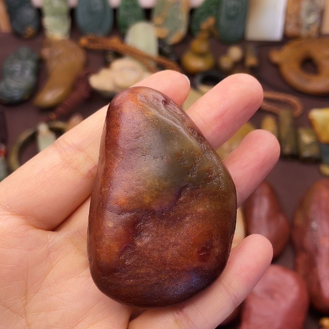 禅***味岫岩河磨玉（透闪石质玉）未镶嵌颈饰