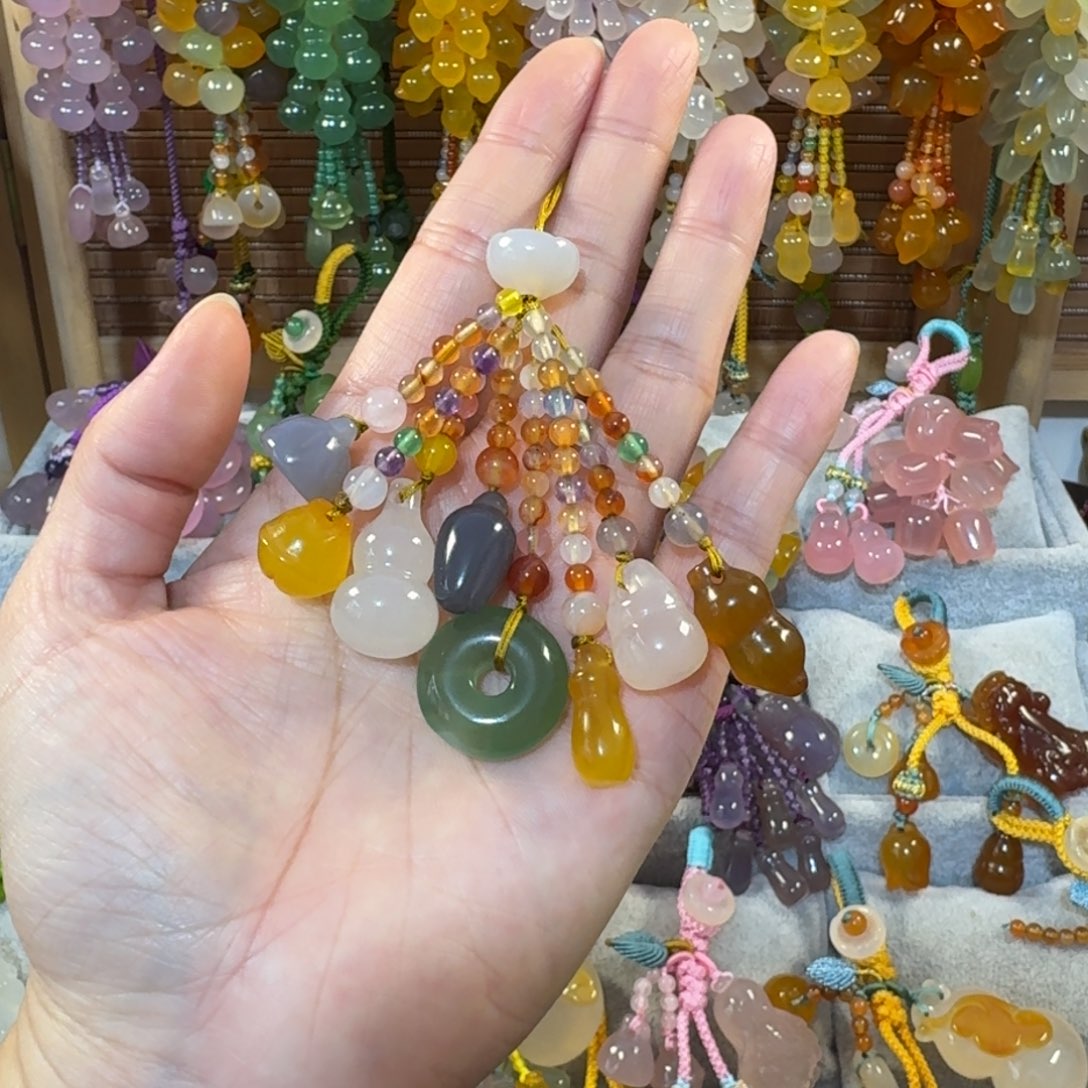 用***8玛瑙/玉髓未镶嵌福利款挂件通货料子不挑新疆西藏不包邮